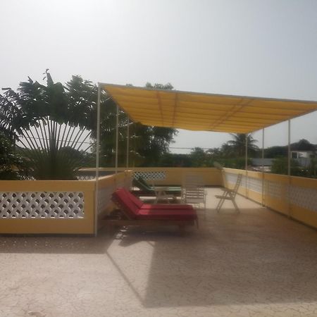 Keur Diam - Maison De La Paix Saly Portudal Esterno foto